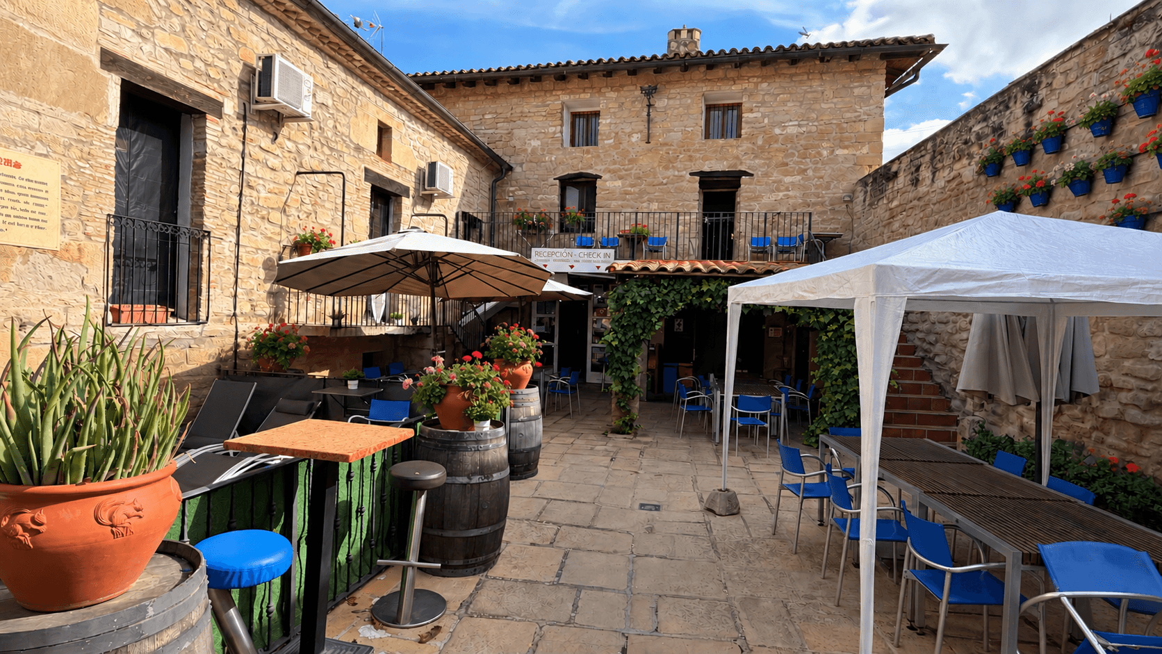 Hostal rural y albergue La pata de Oca 1